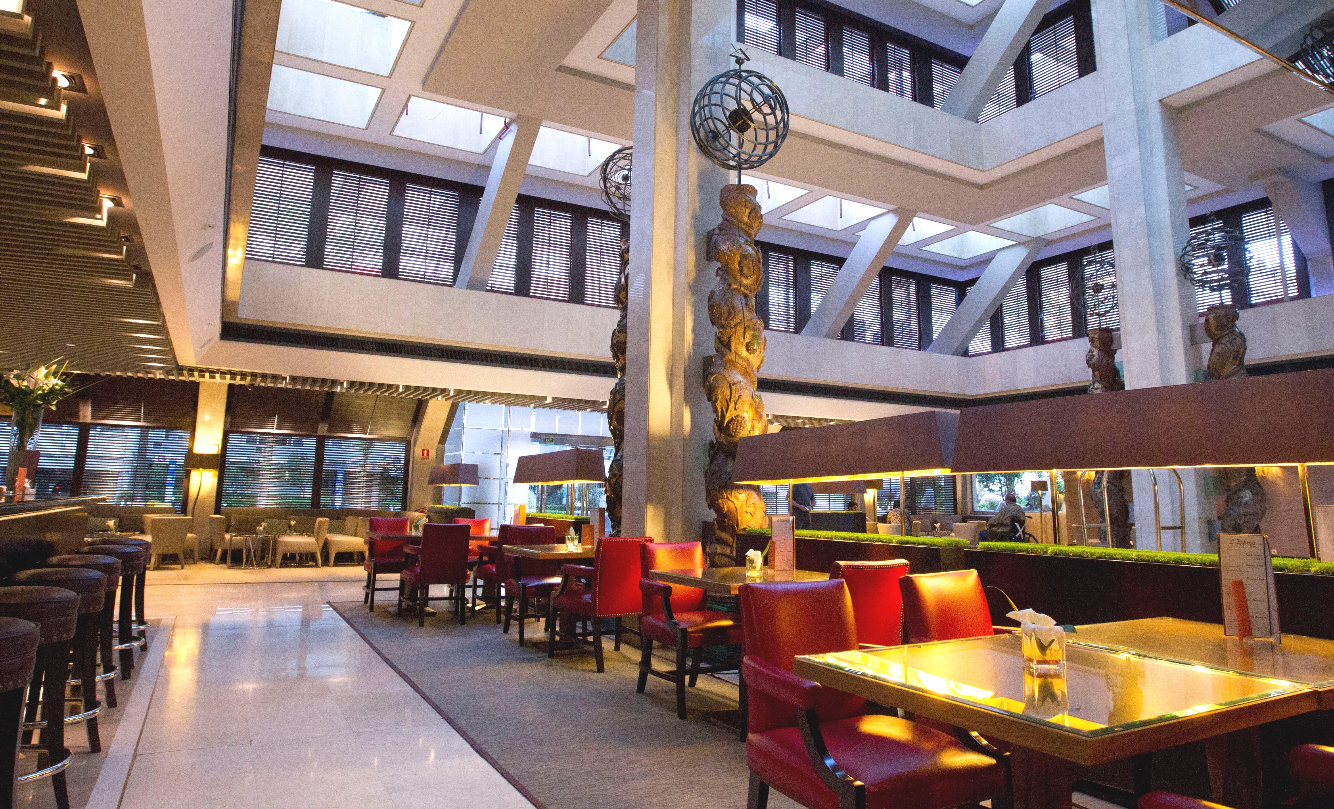 เมเลีย กาสติยา Hotel มาดริด ภายนอก รูปภาพ