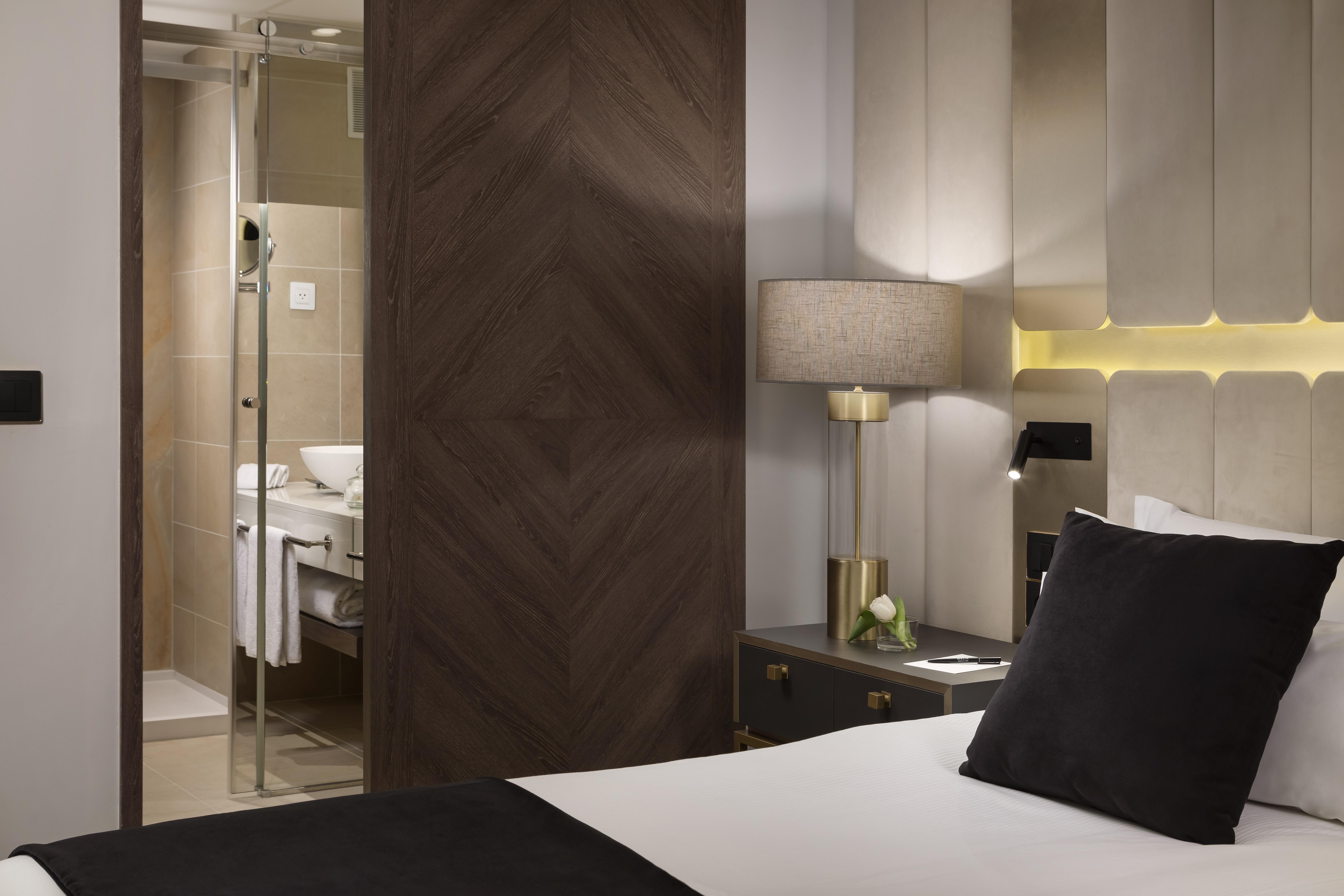 เมเลีย กาสติยา Hotel มาดริด ภายนอก รูปภาพ